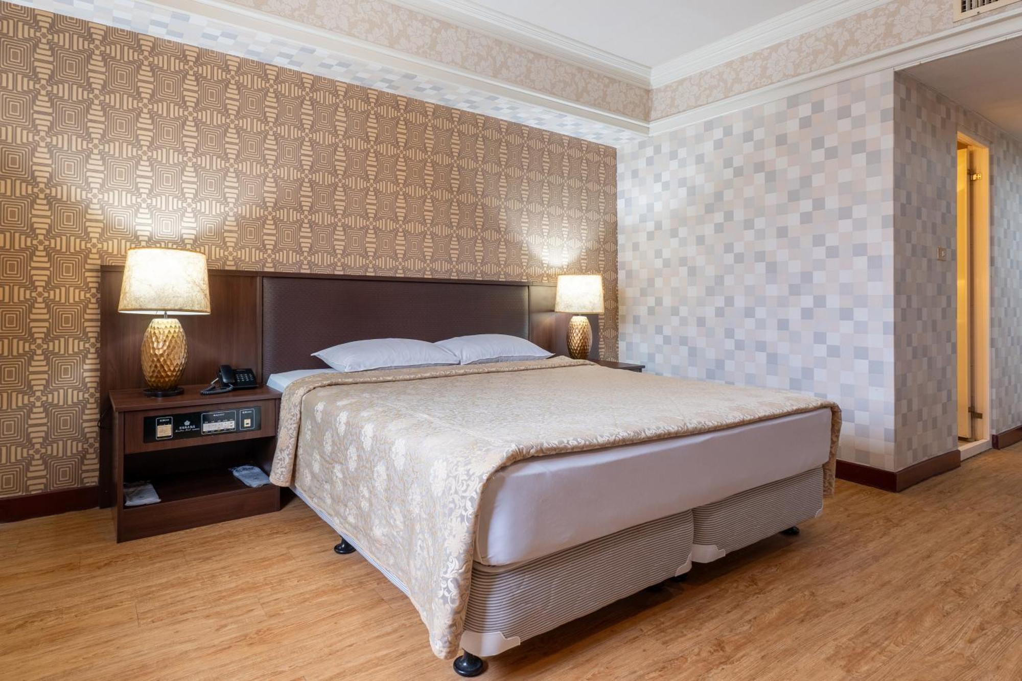 Hamilton Hotel Taichung Exterior foto