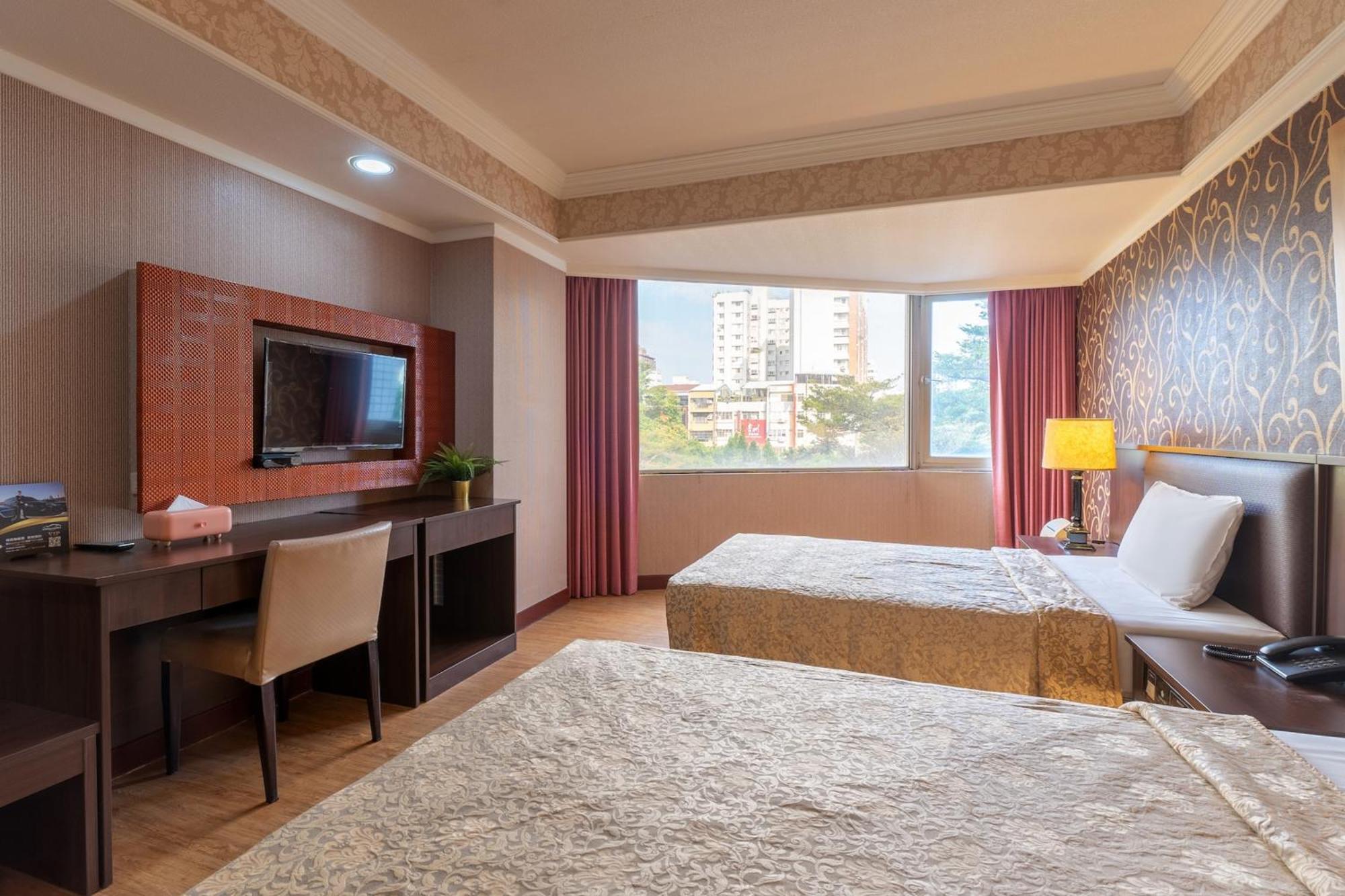 Hamilton Hotel Taichung Exterior foto