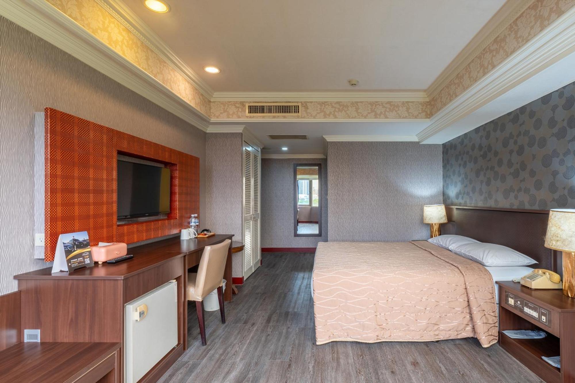 Hamilton Hotel Taichung Exterior foto