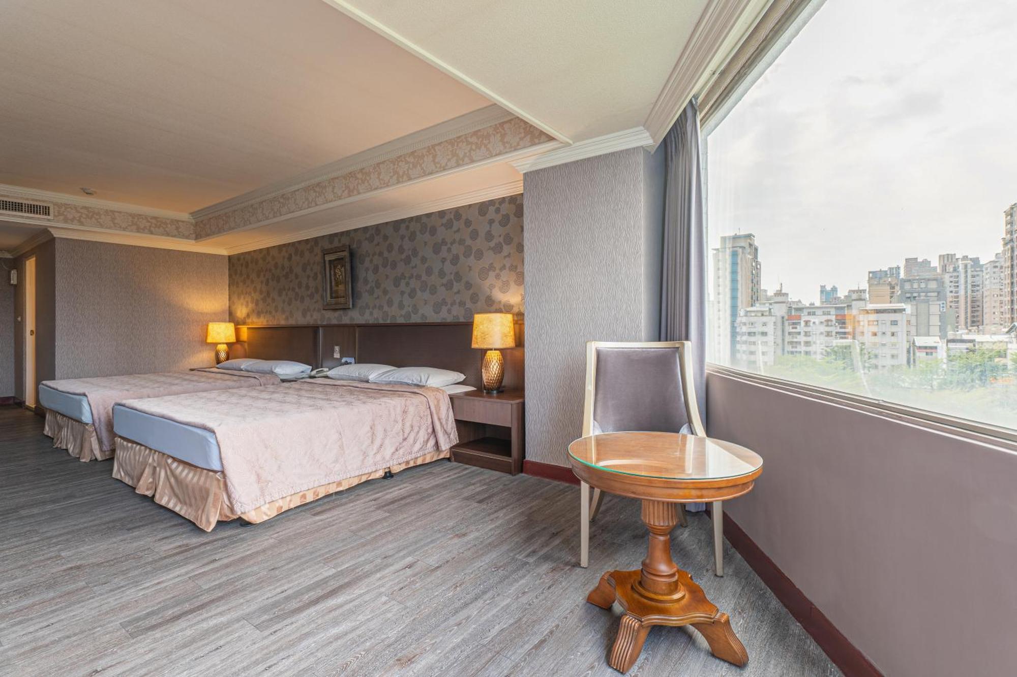 Hamilton Hotel Taichung Exterior foto